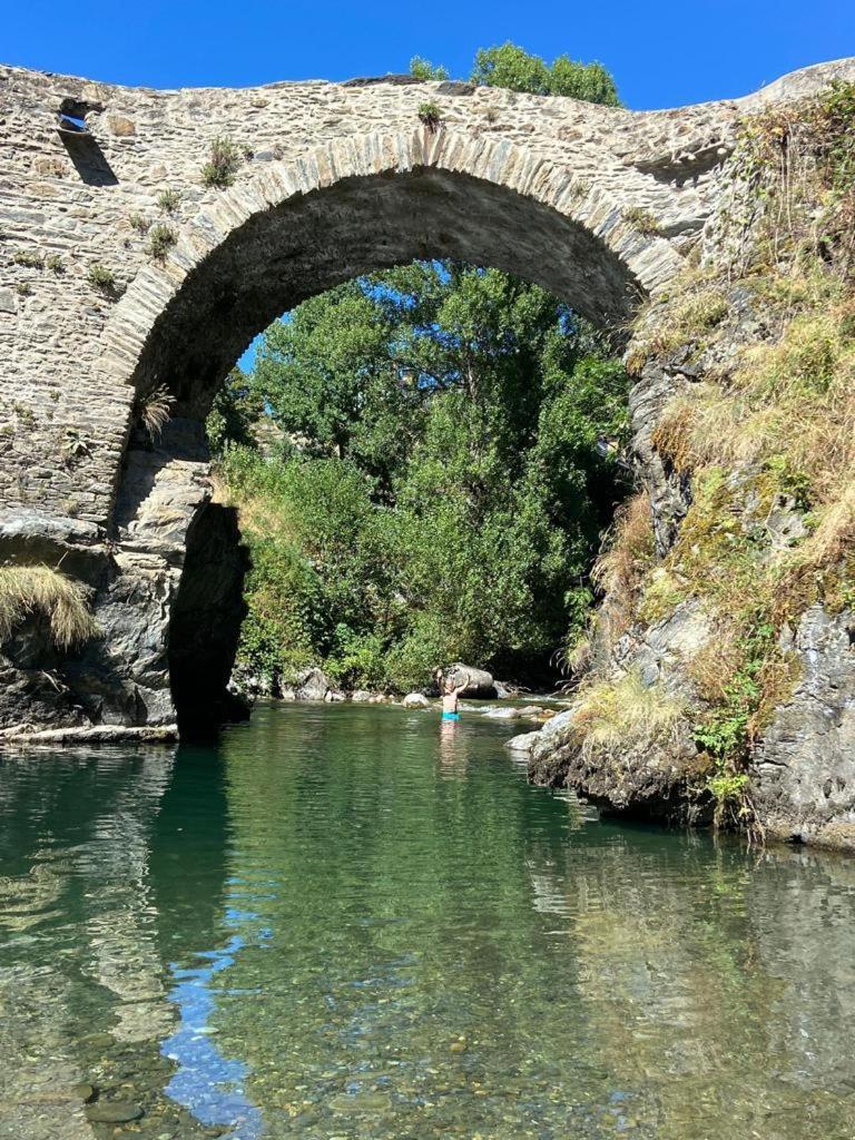 Refugi D' Alos Alos d'Isil Kültér fotó
